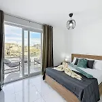Penthouse - Ac Wifi By Melvedere * Gzira